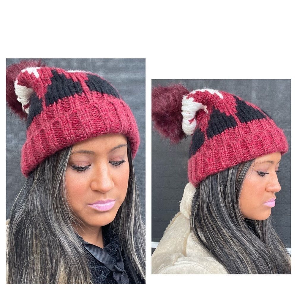 Women's Pom Ball Knit Beanie Hat One Size‎ Winter Cozy Warm